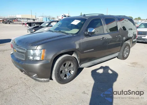 2013 Chevrolet Suburban 1500 Ls from USA, damaged, VIN 1GNSCHE03DR171096